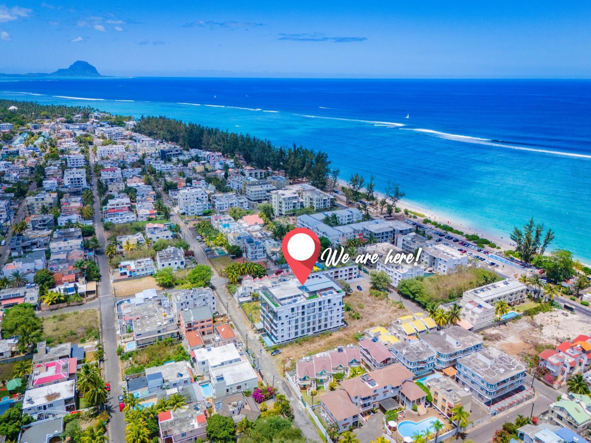 Driftwood Beach Apartment "Oasis In Paradise" Flic en Flac Экстерьер фото
