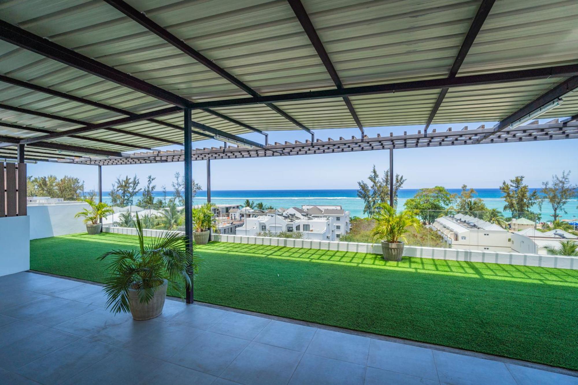 Driftwood Beach Apartment "Oasis In Paradise" Flic en Flac Экстерьер фото